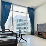 Soho Suites Klcc By Happy Stay